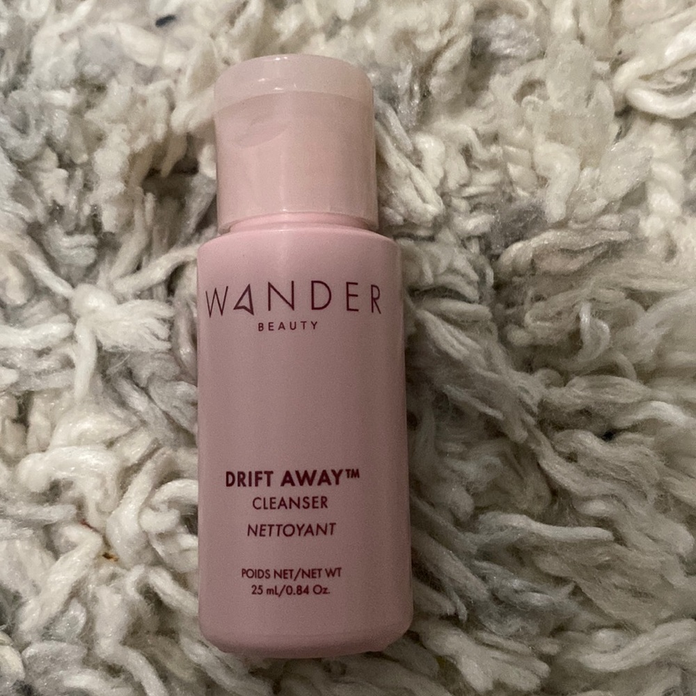 wander beauty cleanser